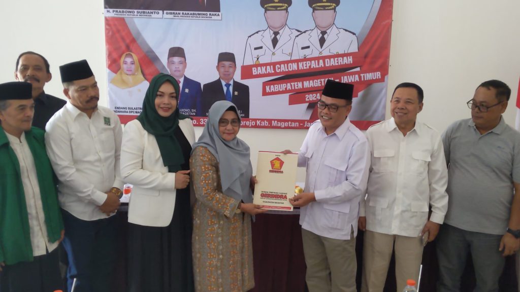 Nanik Sumantri Daftar Bacabup Magetan Ke Partai&nbsp;Gerindra.