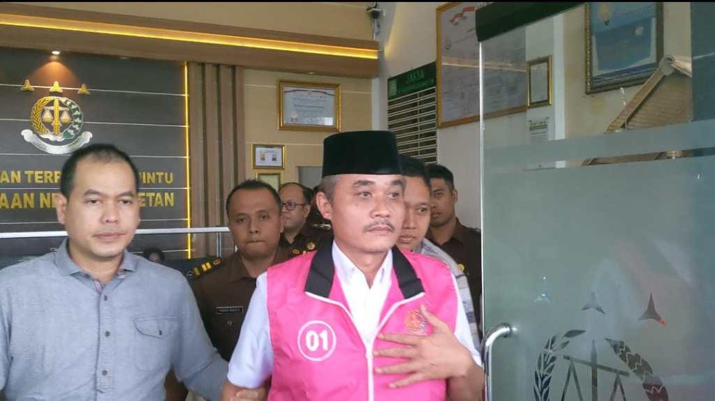 Di Magetan, Kades Tersangka Dugaan Korupsi Minta Penangguhan&nbsp;Penahanan.